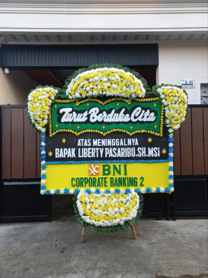 Papan Bunga Duka di Kenali Asam Atas