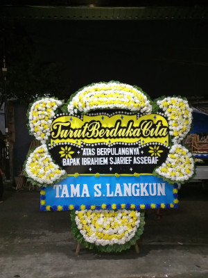 Papan Bunga Duka di Kenali Asam Atas